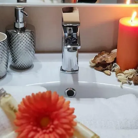 Alessandra's Guest house Verona